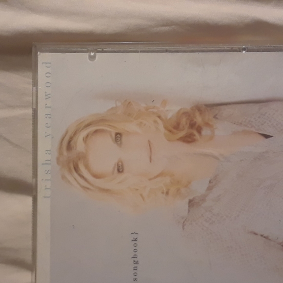 Trisha Yearwood CD  songbook a collection of hit - Picture 3 of 6